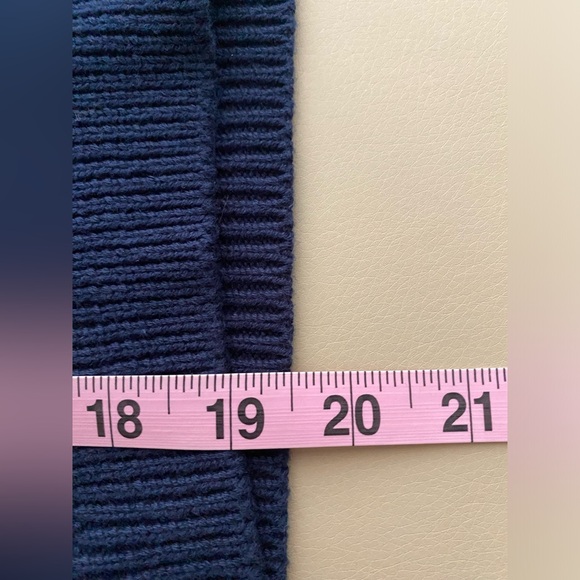 NWT- Hollister navy blue crop sweater - Picture 7 of 13